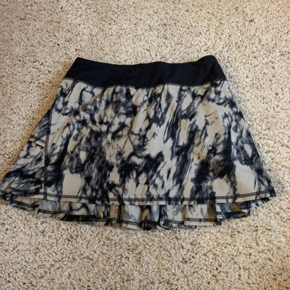 Lululemon skirt
